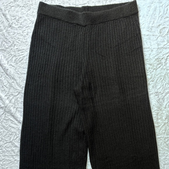 Pants 😎 - Picture 3 of 4